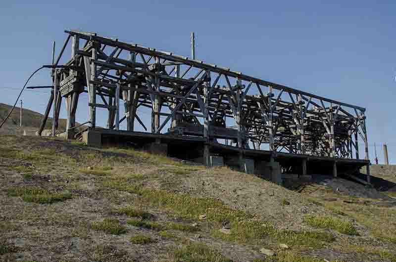 29 - Noruega - islas Svalbard - isla de Spitsbergen - Longyearbyen - antiguas instalaciones mineras